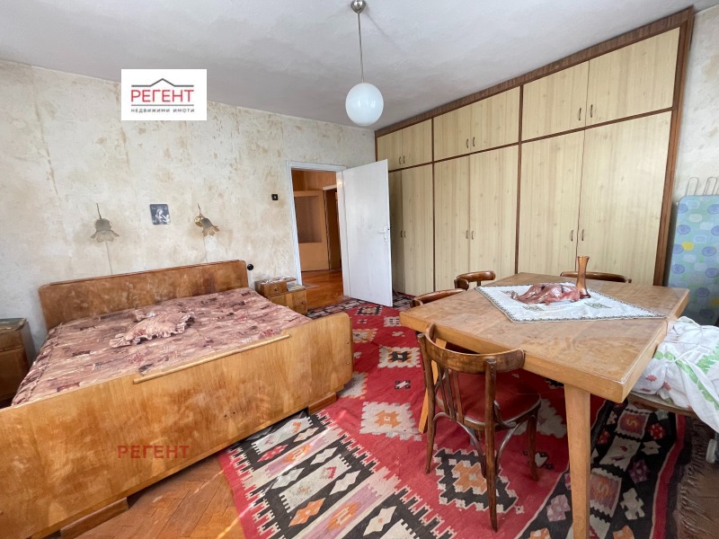 Продается  2 спальни Габрово , Център , 93 кв.м | 96745458 - изображение [2]