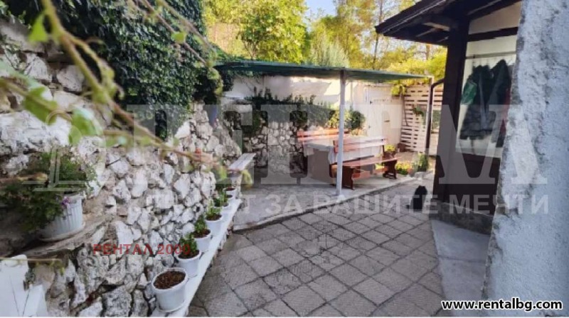 Продава КЪЩА, с. Руен, област Пловдив, снимка 16 - Къщи - 52285189