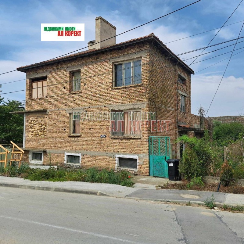 Продава  Къща област Варна , гр. Белослав , 240 кв.м | 15402316
