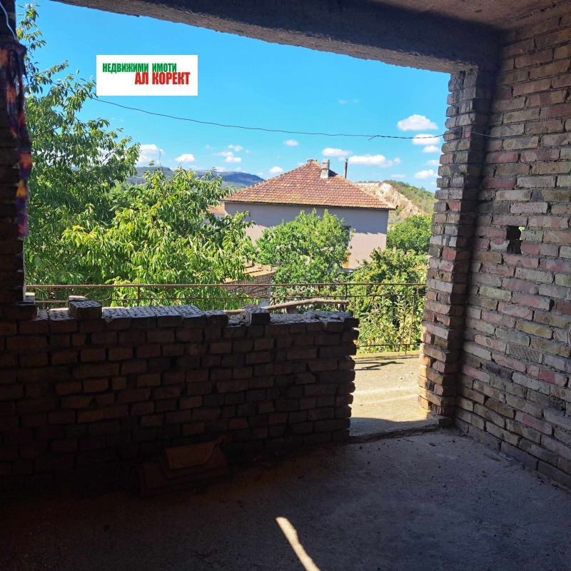 Продава  Къща област Варна , гр. Белослав , 240 кв.м | 15402316 - изображение [9]