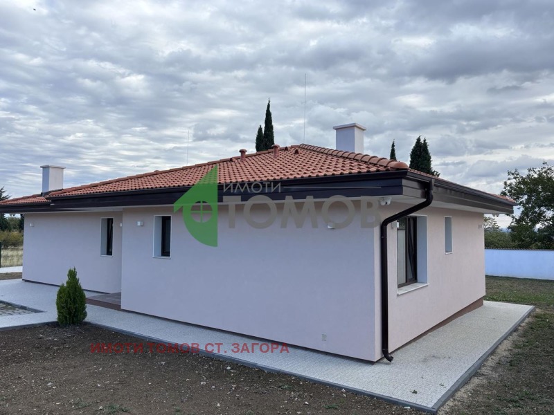 Продава  Къща област Стара Загора , с. Дъбово , 149 кв.м | 11111342 - изображение [3]