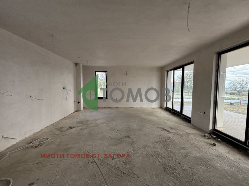 Продава  Къща област Стара Загора , с. Дъбово , 149 кв.м | 11111342 - изображение [8]