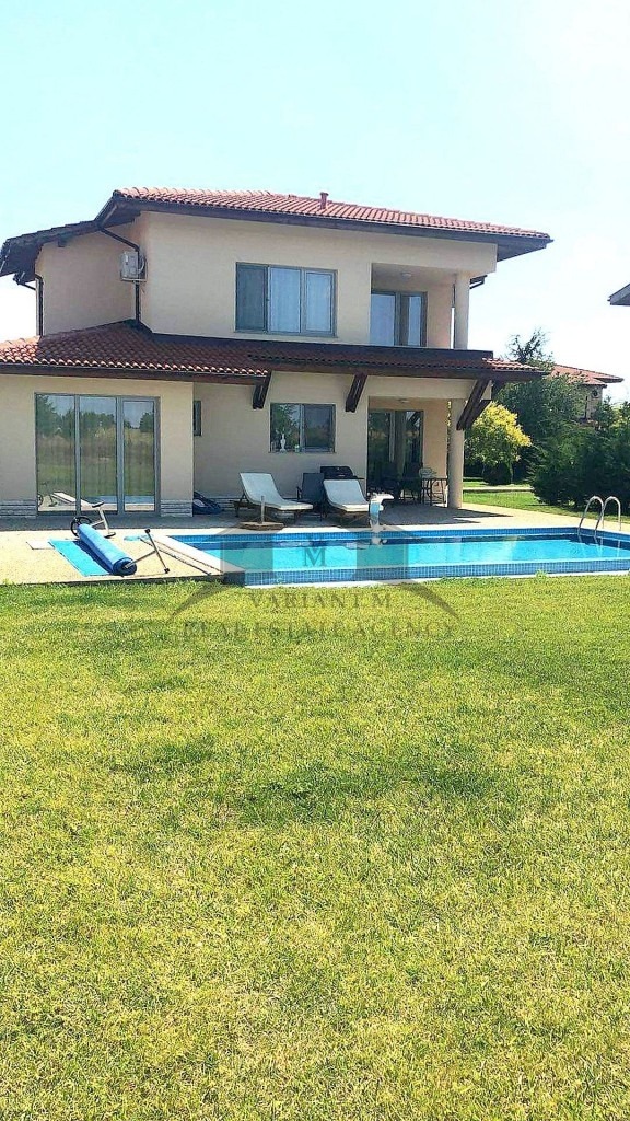 Продава КЪЩА, гр. Балчик, област Добрич, снимка 3 - Къщи - 54136067