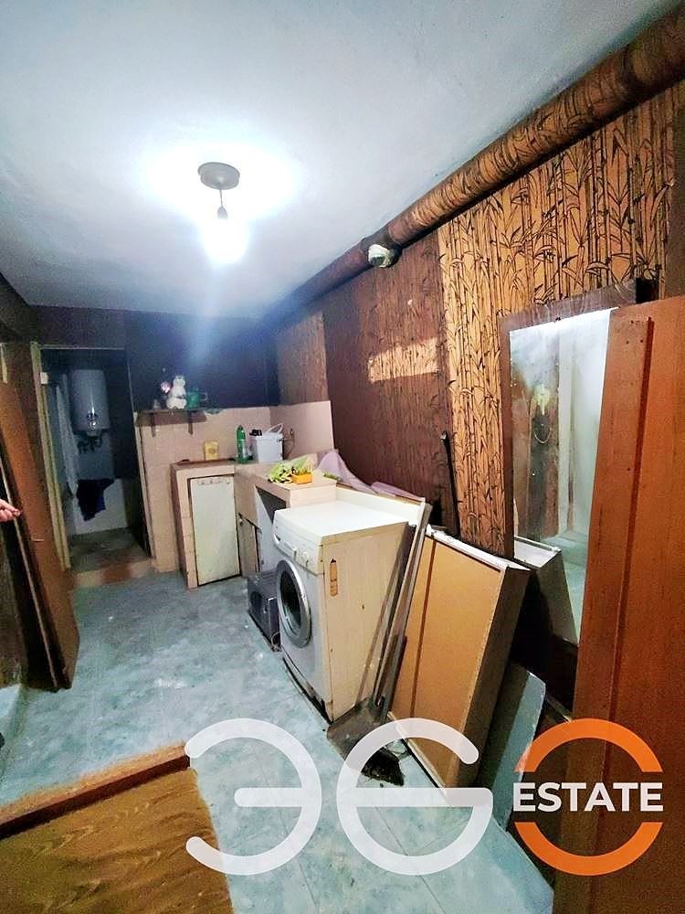 Продава КЪЩА, гр. Варна, Максуда, снимка 7 - Къщи - 56130146