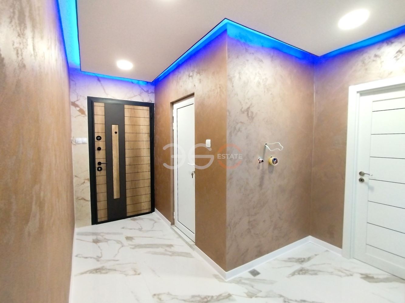 Продава 3-СТАЕН, гр. Варна, Възраждане 2, снимка 3 - Апартаменти - 54761537