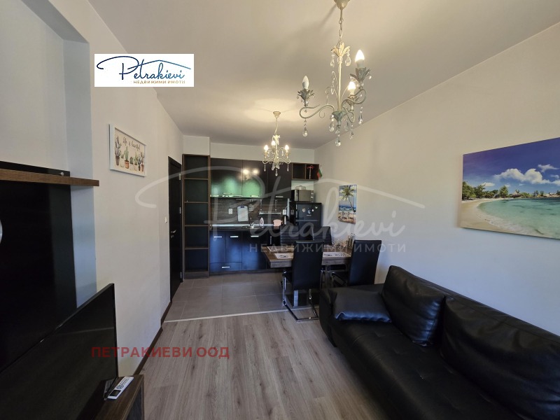 Продава 2-СТАЕН в област Бургас, гр. Приморско - 56 кв.м / 82 000 € » 160 378.06 лв., ПЕТРАКИЕВИ ООД