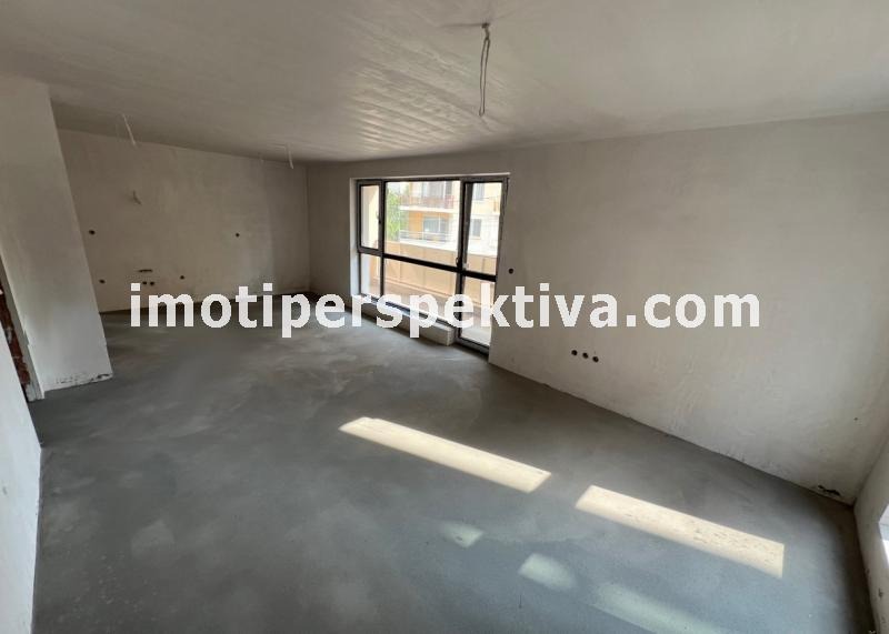 Te koop  2 slaapkamers Plovdiv , Kjutsjuk Parizj , 110 m² | 81974634