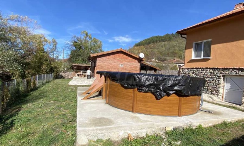 Продава КЪЩА, с. Чифлик, област Видин, снимка 2 - Къщи - 52295592