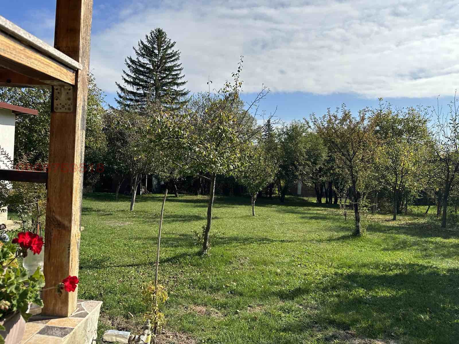 Продава ВИЛА, с. Поцърненци, област Перник, снимка 3 - Вили - 55977338