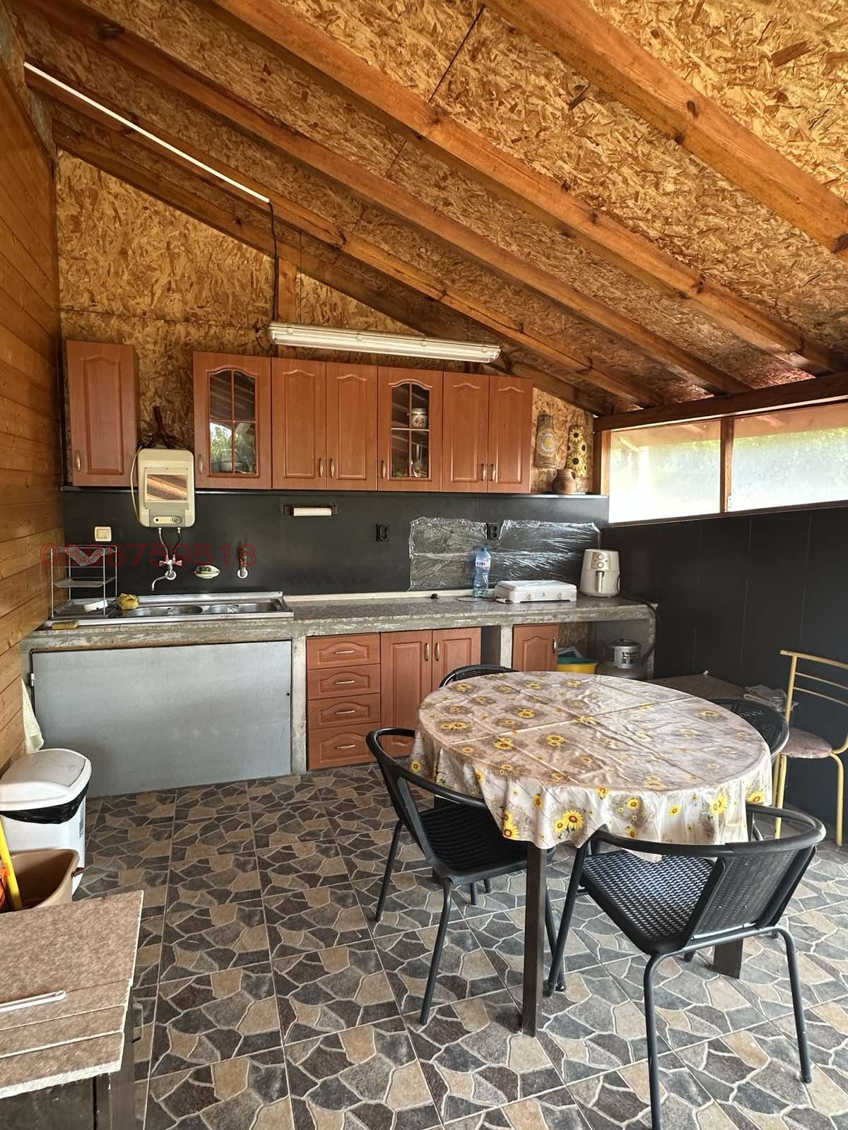 Продава ВИЛА, с. Поцърненци, област Перник, снимка 16 - Вили - 55977338