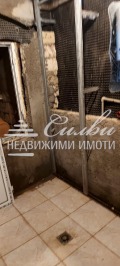 Продава ВИЛА, гр. Шумен, Боян Българанов 1, снимка 7 - Вили - 42396346