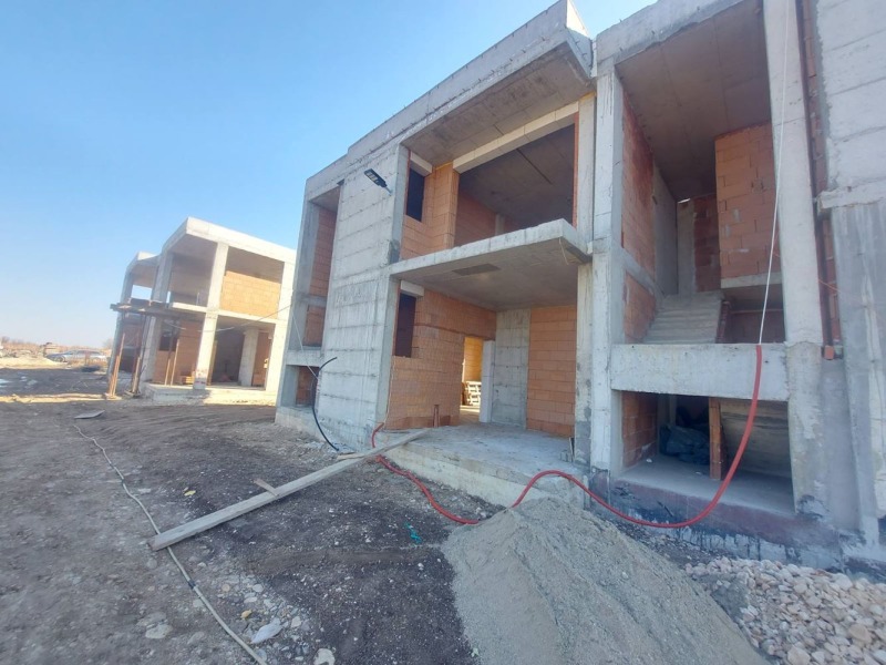 Продава КЪЩА в област Пловдив, с. Марково - 176 кв.м / 200 000 € » 391 166.00 лв., АГЕНЦИЯ ЗВЕЗДА