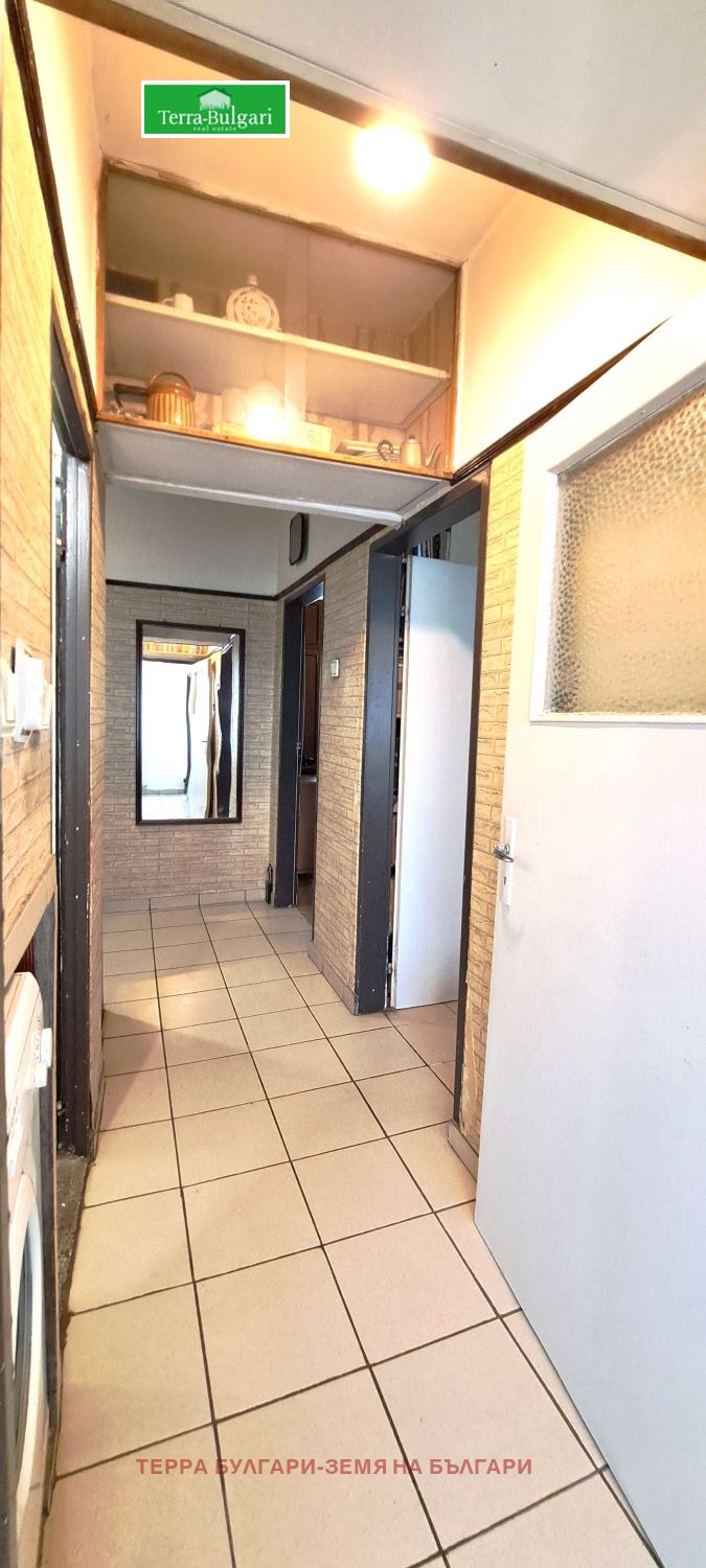 Na prodej  1 ložnice Pernik , Dimova machala , 58 m2 | 52443882 - obraz [2]