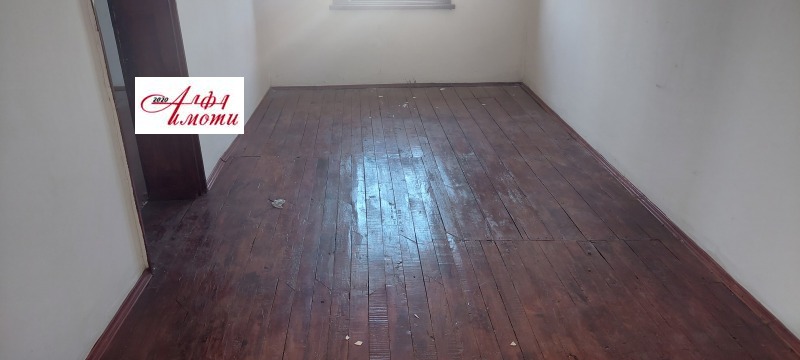 Продава  Къща област Шумен , с. Черноглавци , 160 кв.м | 70319156 - изображение [8]