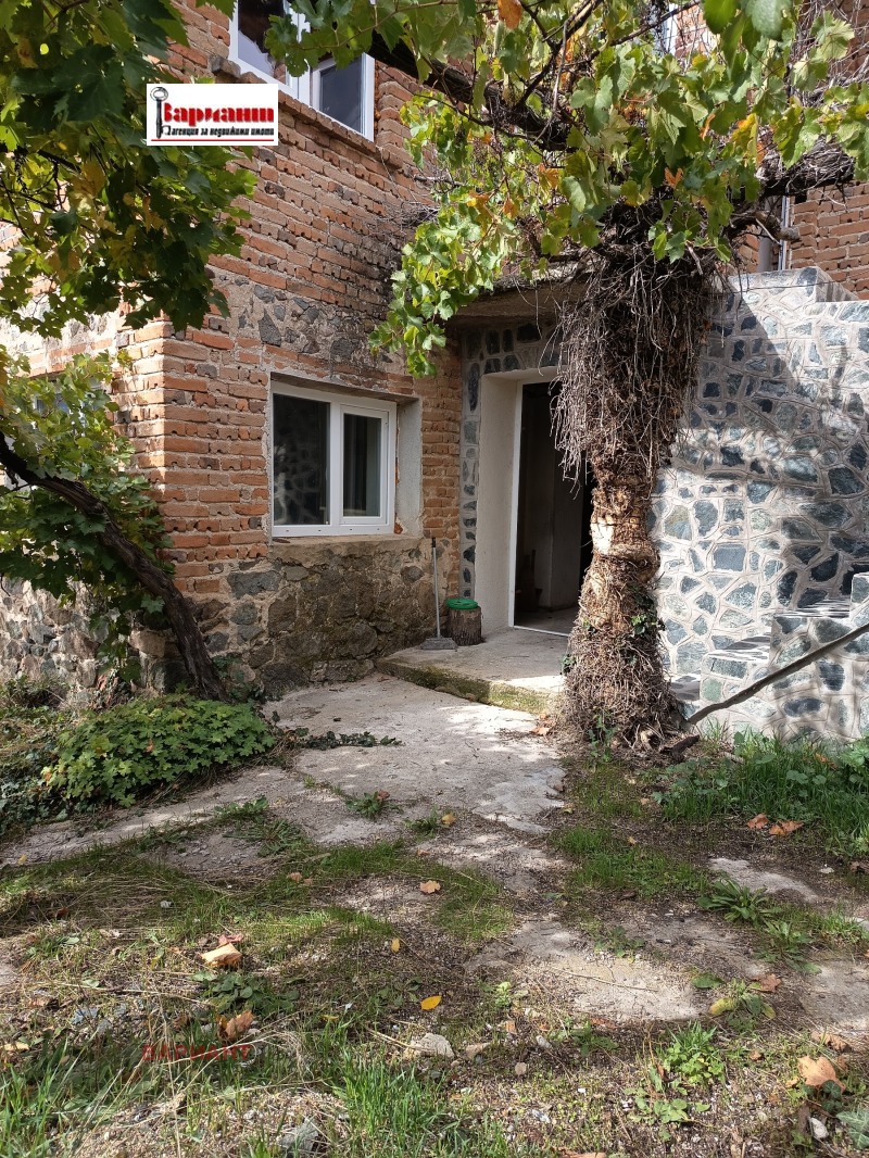 Продава КЪЩА, с. Дюлево, област Пазарджик