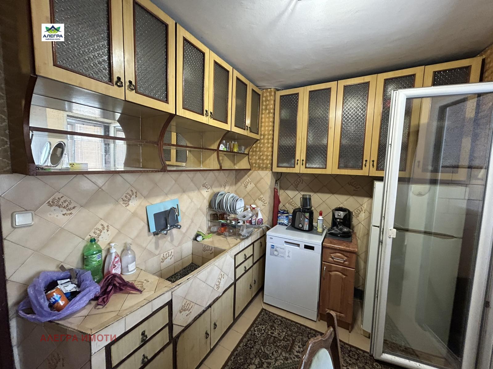 Продава 3-СТАЕН, гр. Пазарджик, Устрем, снимка 4 - Апартаменти - 54121168