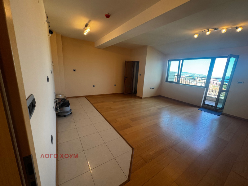 Продава 3-СТАЕН в град Варна, Галата - 105 кв.м / 220 000 € » 430 282.60 лв., ЛОГО ХОУМ