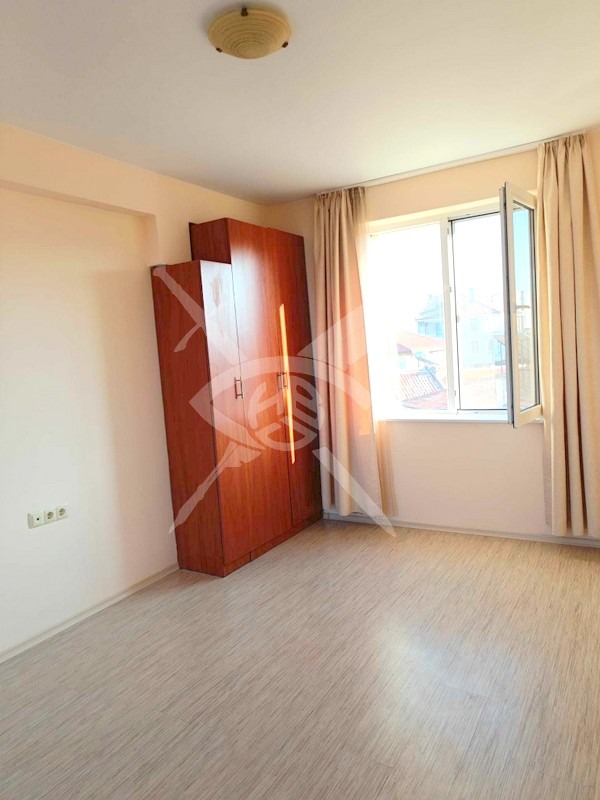 En venta  1 dormitorio región Burgas , Pomorie , 69 metros cuadrados | 30767166 - imagen [2]