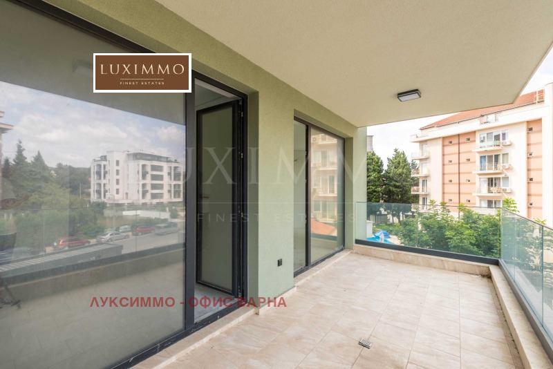 Eladó  1 hálószoba Varna , k.k. Sv.Sv. Konstantin i Elena , 76 négyzetméter | 99296622 - kép [13]