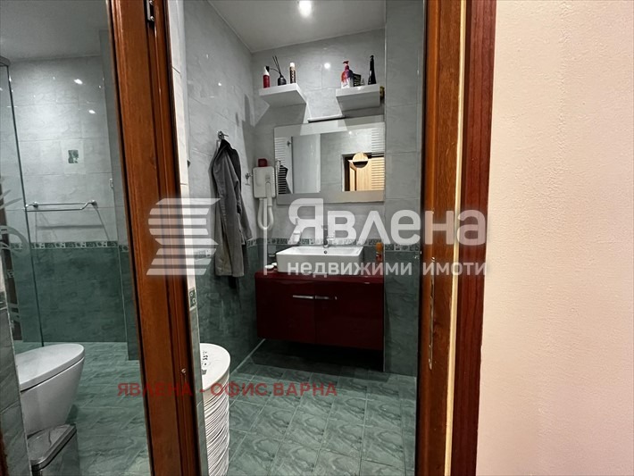 Продава  3-стаен град Варна , Център , 94 кв.м | 24486001 - изображение [8]