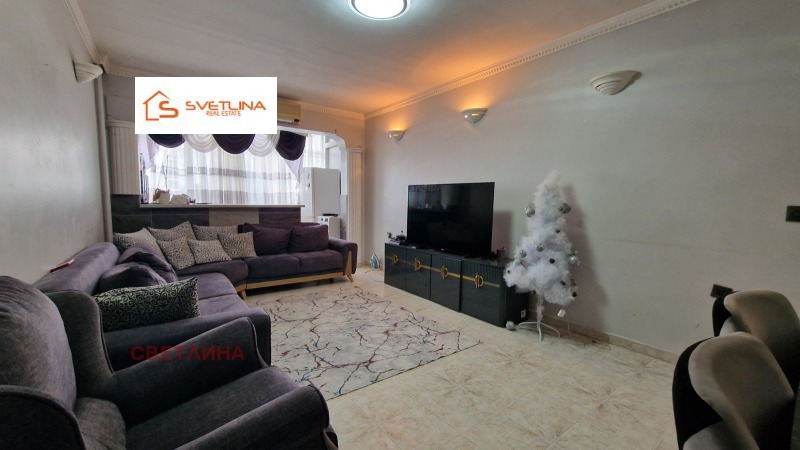 Na sprzedaż  2 sypialnie Sofia , Swoboda , 72 mkw | 81331282 - obraz [2]