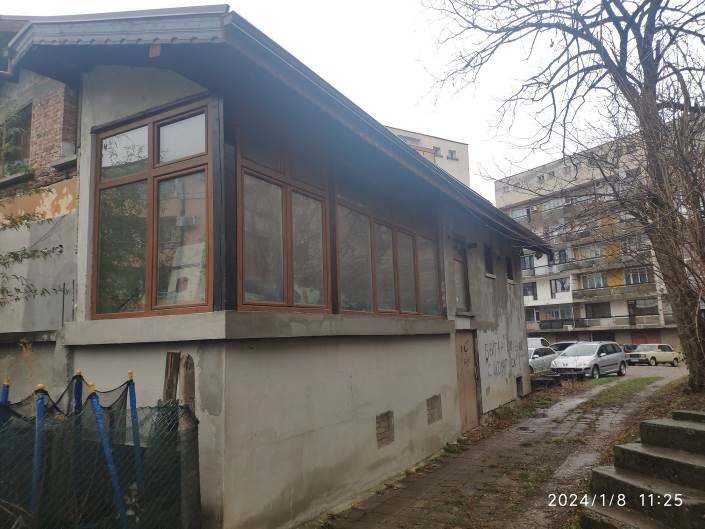 Продава КЪЩА, гр. Враца, Център, снимка 5 - Къщи - 49265029