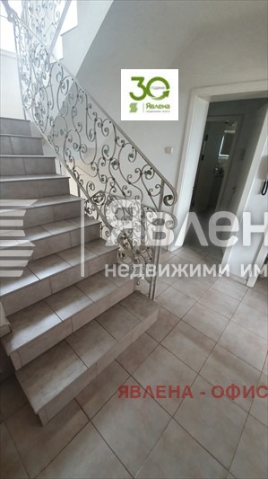 Продава КЪЩА, гр. Варна, м-т Манастирски рид, снимка 16 - Къщи - 48106375