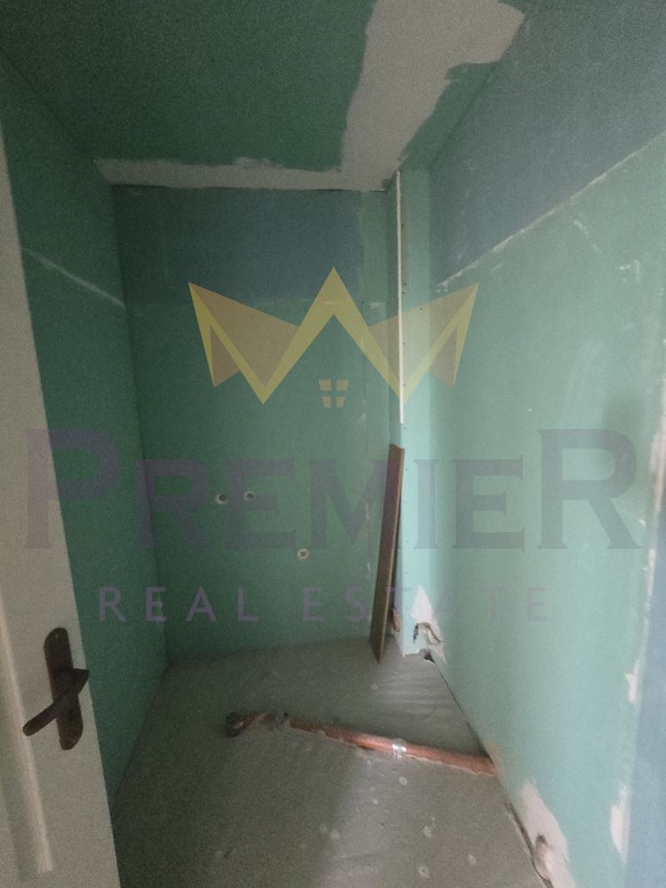 Продава КЪЩА, с. Царичино, област Добрич, снимка 12 - Къщи - 56575990