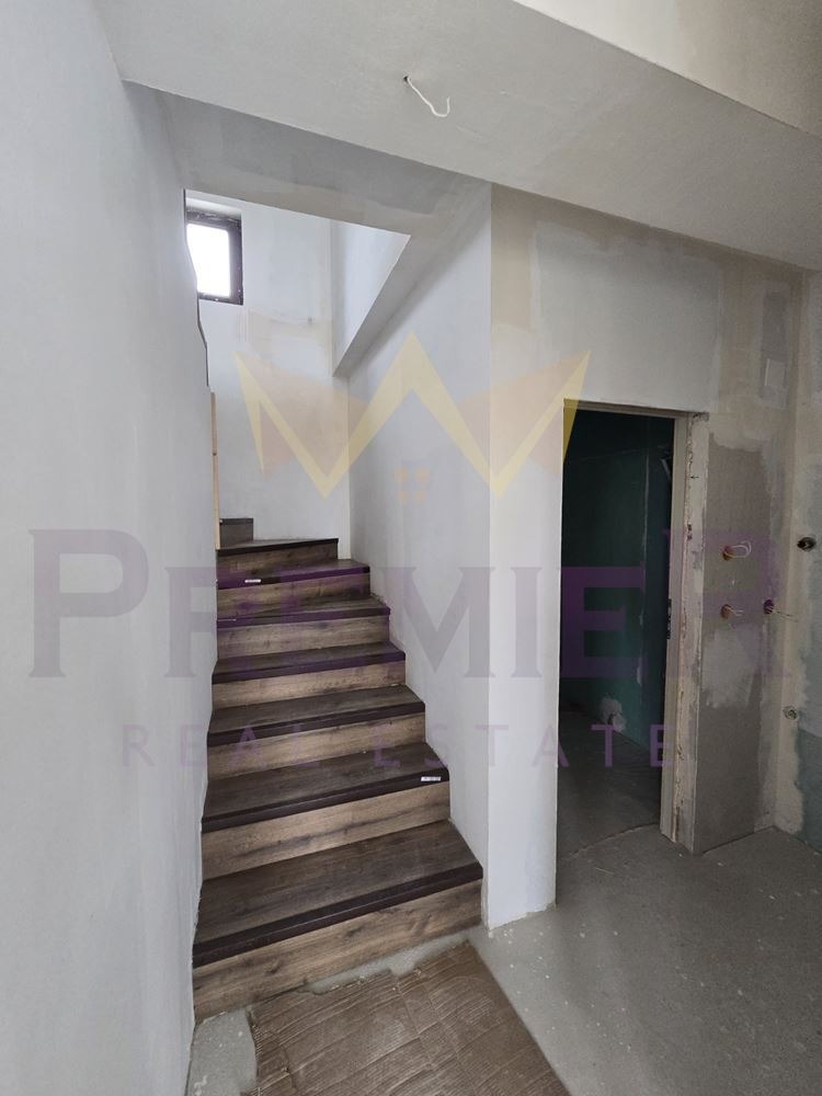 Продава КЪЩА, с. Царичино, област Добрич, снимка 7 - Къщи - 56575990
