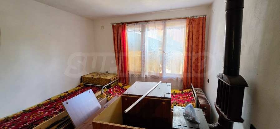 Продава КЪЩА, гр. Априлци, област Ловеч, снимка 16 - Къщи - 56660231
