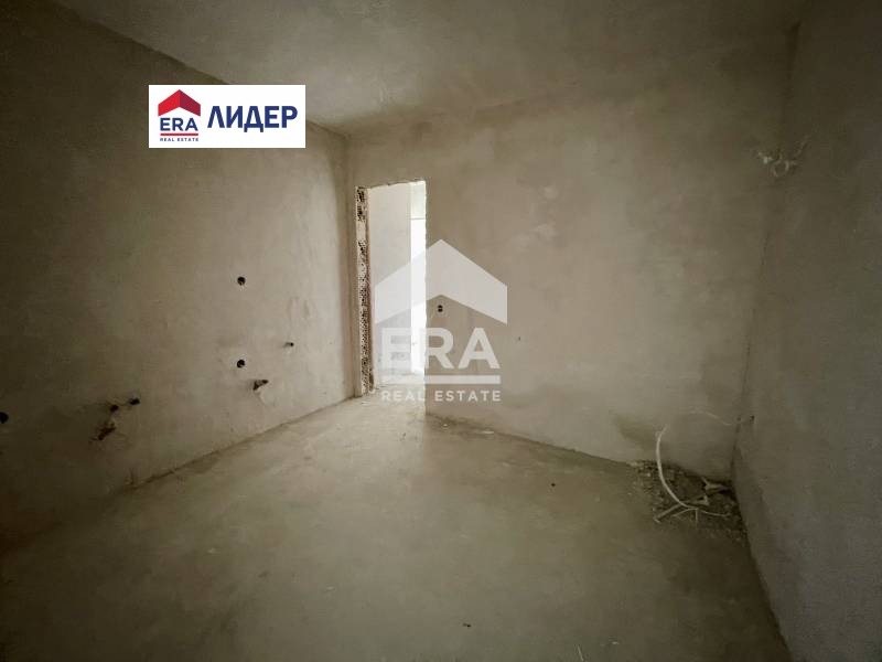 De vânzare  2 dormitoare Ruse , Hâșove , 112 mp | 73170922 - imagine [4]
