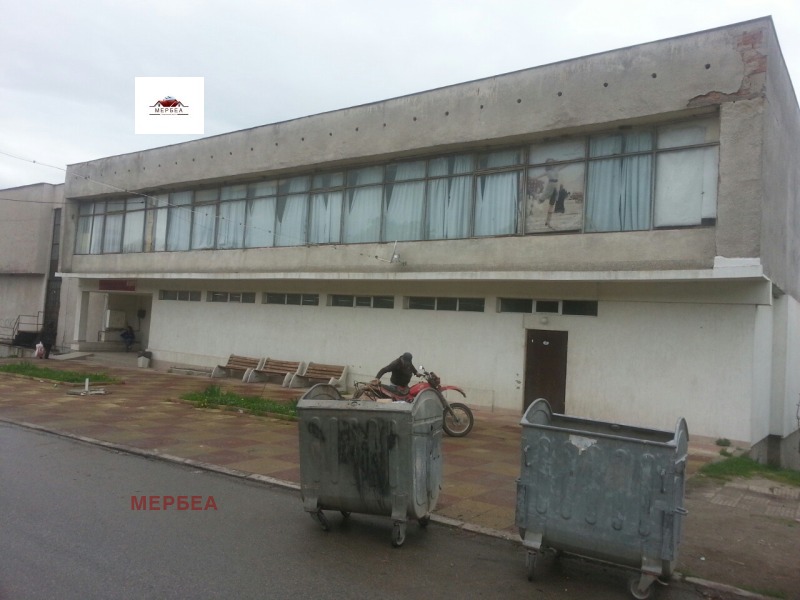 Eladó  Ipari épület régió Pernik , Divotino , 290 négyzetméter | 34192841 - kép [2]