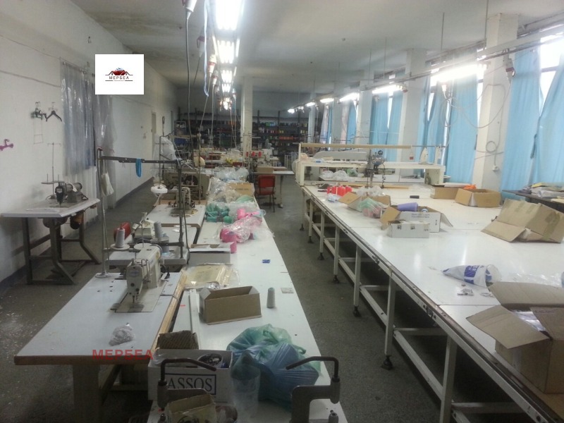 Eladó  Ipari épület régió Pernik , Divotino , 290 négyzetméter | 34192841 - kép [5]