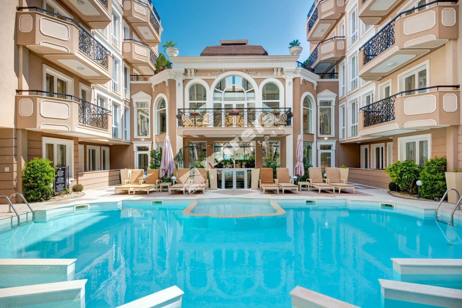 Продава 1-СТАЕН, к.к. Слънчев бряг, област Бургас