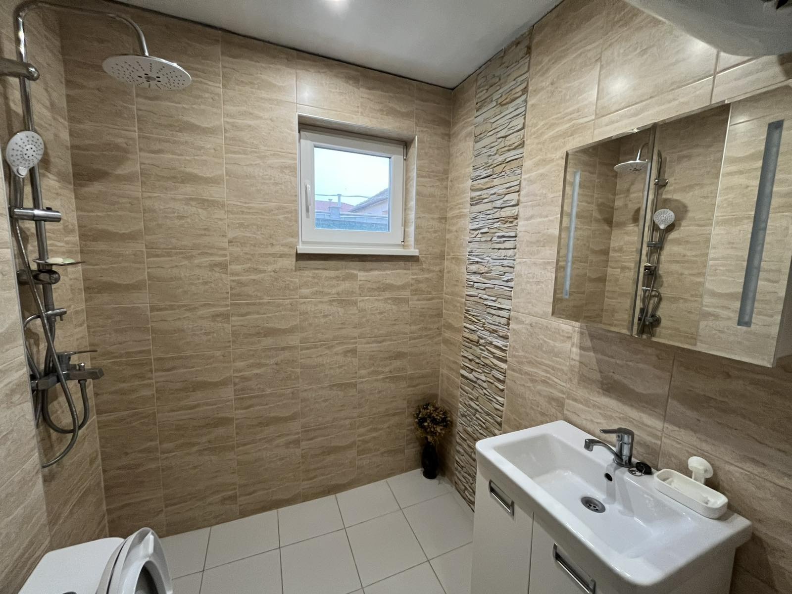 Продава КЪЩА, с. Розово, област Стара Загора, снимка 10 - Къщи - 53956928