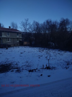 Продажба на имоти в с. Драгичево, област Перник — страница 3 - изображение 2 
