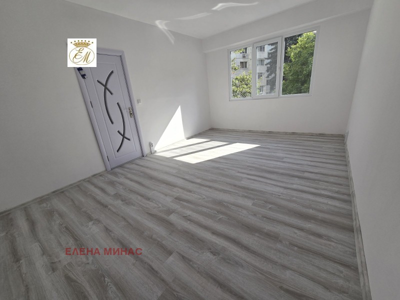 Продава 2-СТАЕН, гр. Шумен, Добруджански, снимка 3 - Апартаменти - 52579466