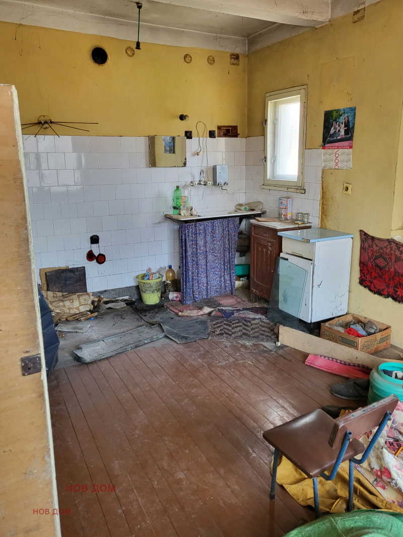 For Sale  2 bedroom Vratsa , Tsentar , 100 sq.m | 62265343 - image [4]