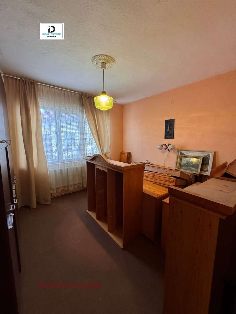 Продава КЪЩА, гр. Бяла Слатина, област Враца, снимка 14 - Къщи - 52587910