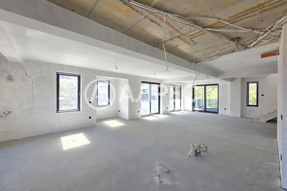 Продава МНОГОСТАЕН, гр. София, Бояна