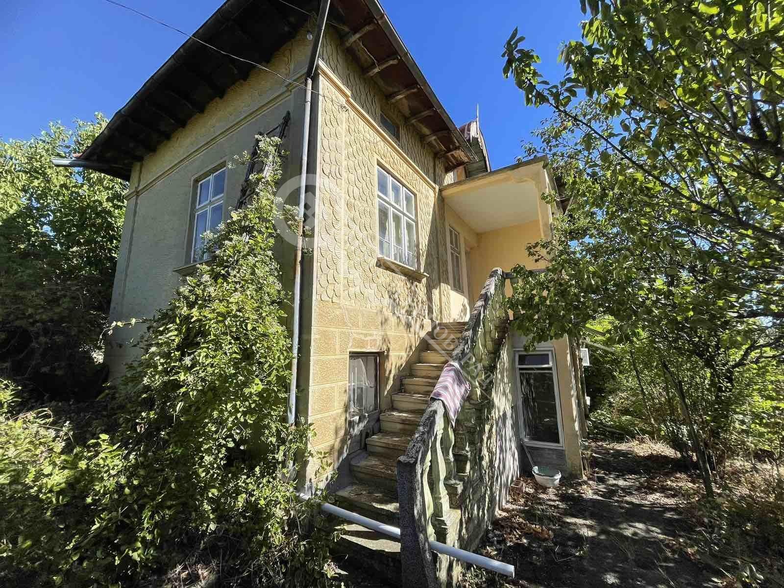 Продава КЪЩА, с. Горна Липница, област Велико Търново