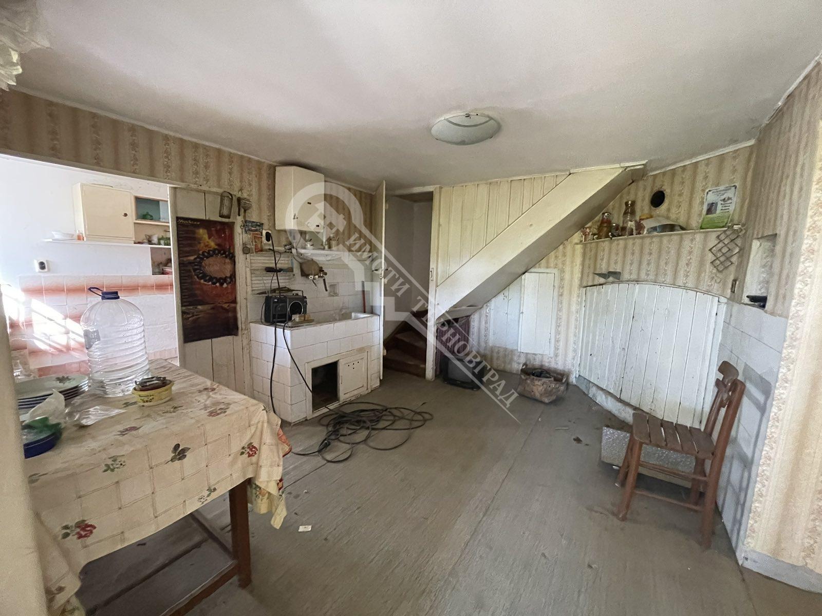 Продава КЪЩА, с. Горна Липница, област Велико Търново, снимка 3 - Къщи - 54135699