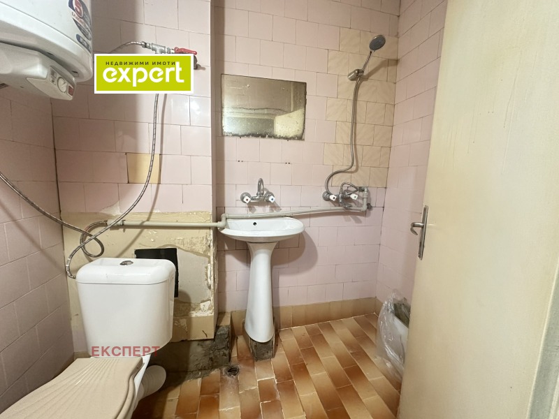 Продава  1-стаен град Ловеч , Младост , 42 кв.м | 11685455 - изображение [12]