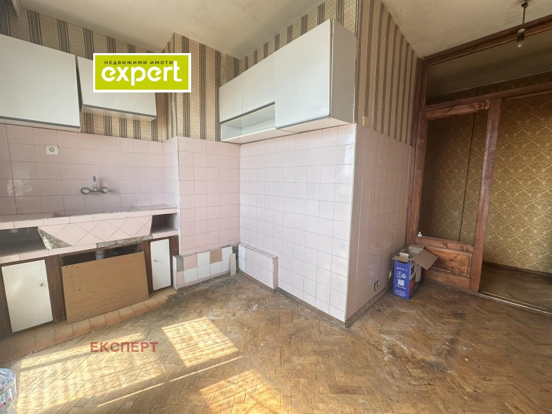 Продава  1-стаен град Ловеч , Младост , 42 кв.м | 11685455 - изображение [9]
