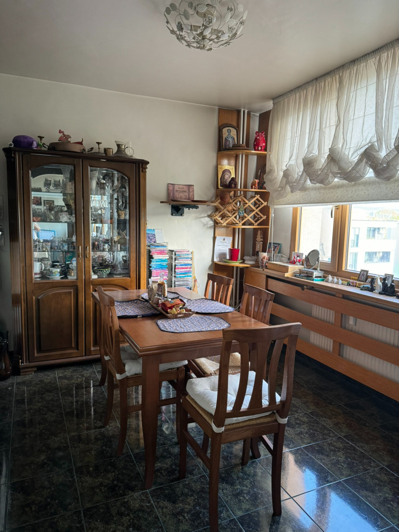 Te koop  Maisonnette Pernik , Iztok , 150 m² | 19564269 - afbeelding [3]