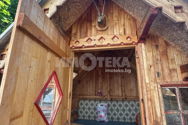 Na sprzedaż  Dom region Pernika , Begunowci , 200 mkw | 11003411 - obraz [13]