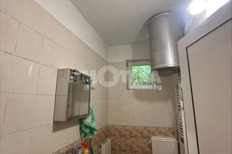 Na sprzedaż  Dom region Pernika , Begunowci , 200 mkw | 11003411 - obraz [15]