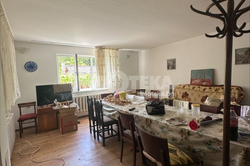 Na sprzedaż  Dom region Pernika , Begunowci , 200 mkw | 11003411 - obraz [7]