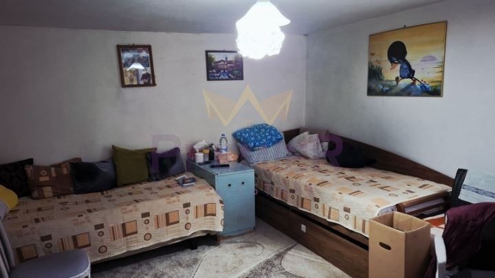 Продава КЪЩА, гр. Аксаково, област Варна, снимка 11 - Къщи - 53961213