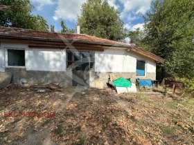 ПРОМ. ПОМЕЩЕНИЕ, 400 m2